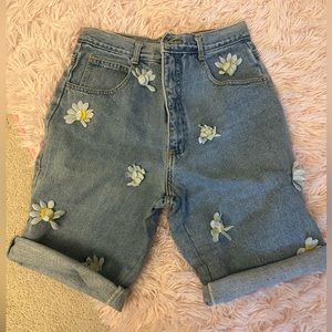 Original Express store vintage Jean shorts. Get your hippie daisy feel on.